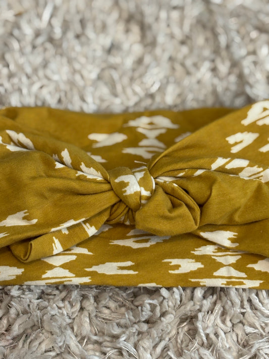 Golden western Faux Bow