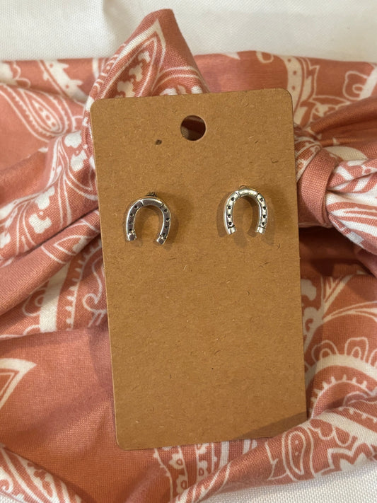 Horse Shoe Studs