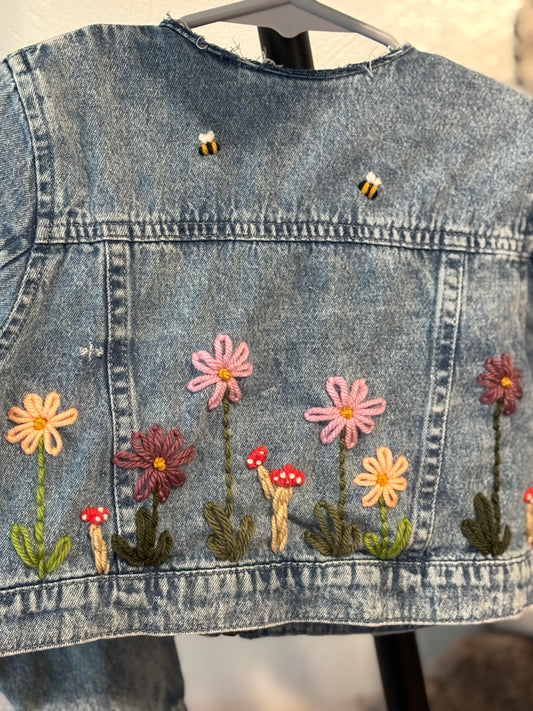 Daisies & Mushrooms