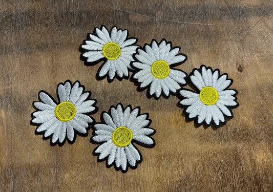 DAISY PATCHES (BLACK OUTLINED)